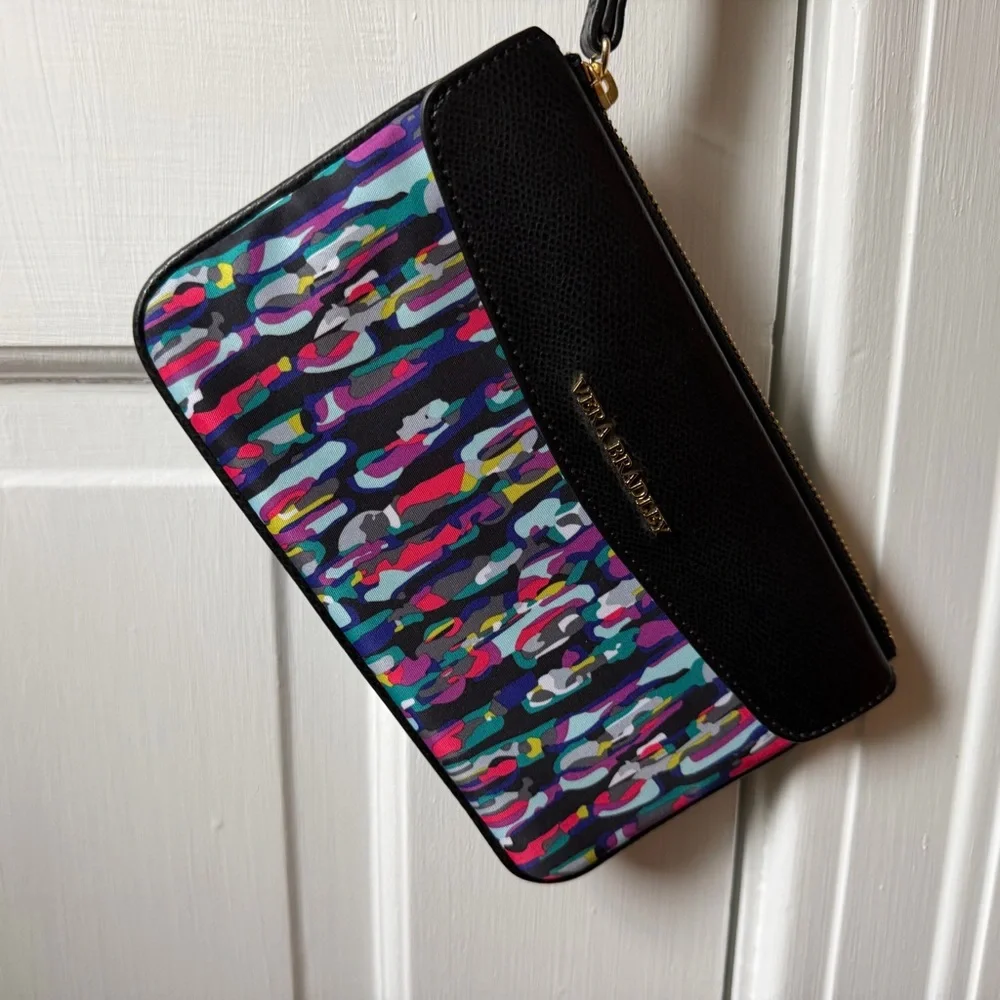 Vera Bradley Black Watercolor Brushstrokes  Abstract Wristlet NWOT
